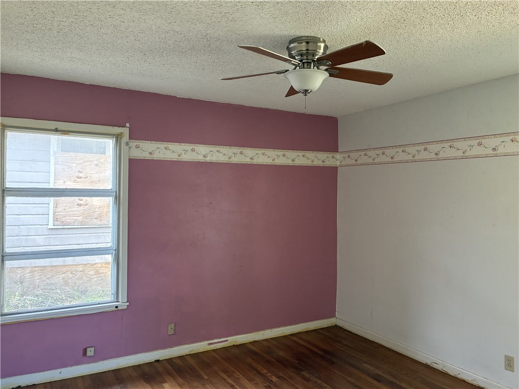 4234 Dakin Pl Property Photo 7