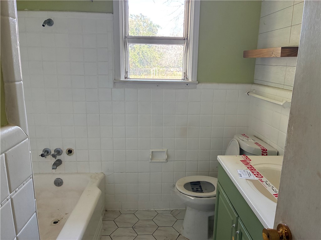 4234 Dakin Pl Property Photo 8