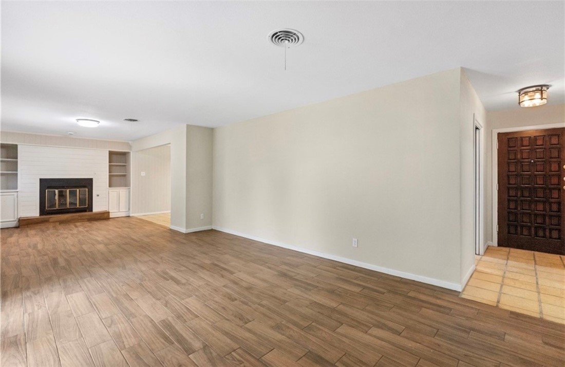 921 Barracuda Pl Property Photo 14