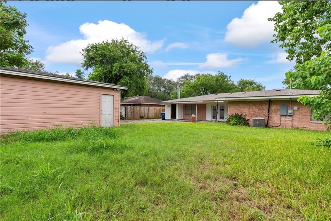921 Barracuda Pl Property Photo 28