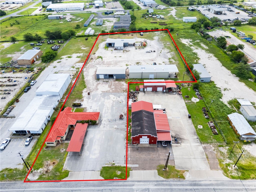 2404 N Us Highway 281 Property Photo 49