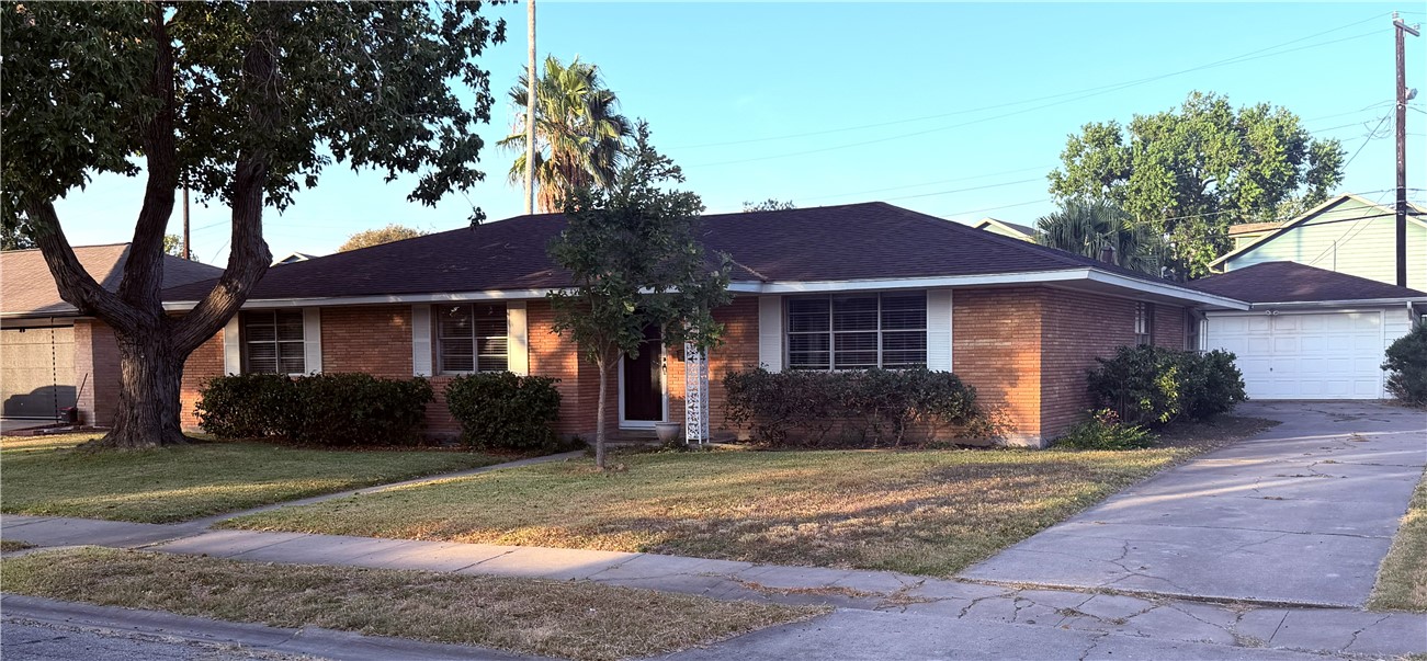 4117 Harry St Property Photo 2
