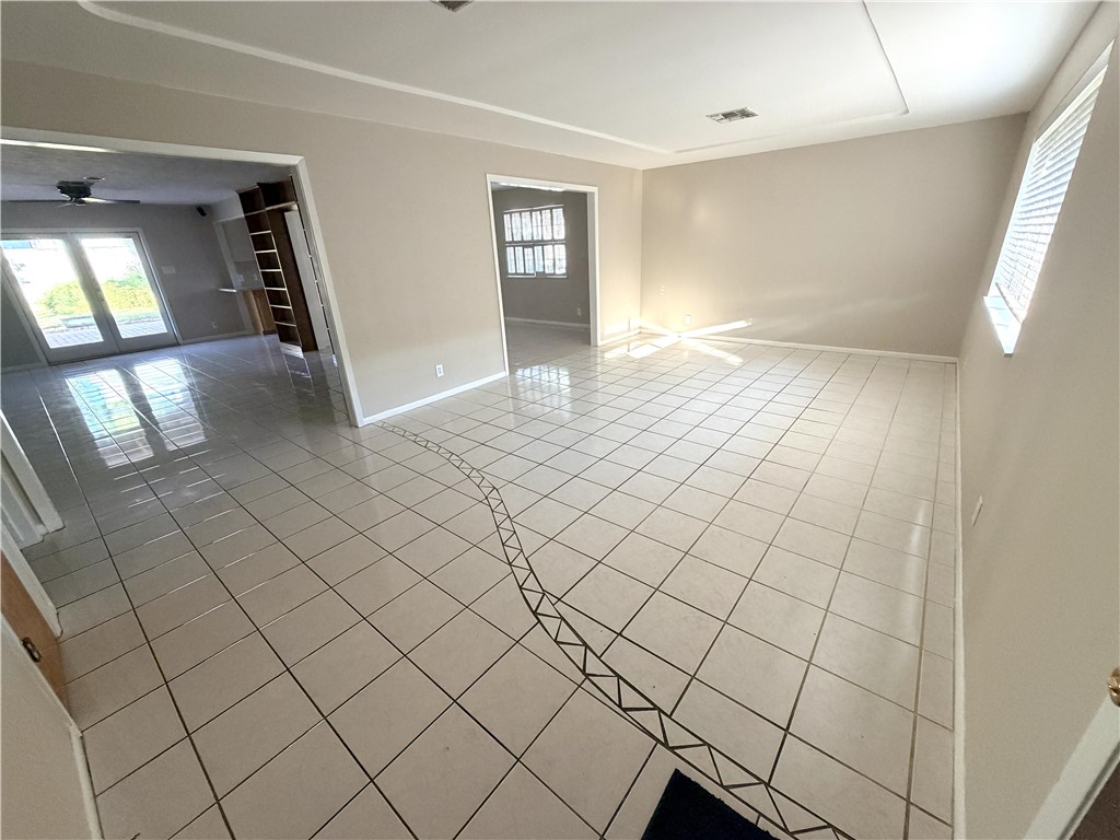 4117 Harry St Property Photo 20