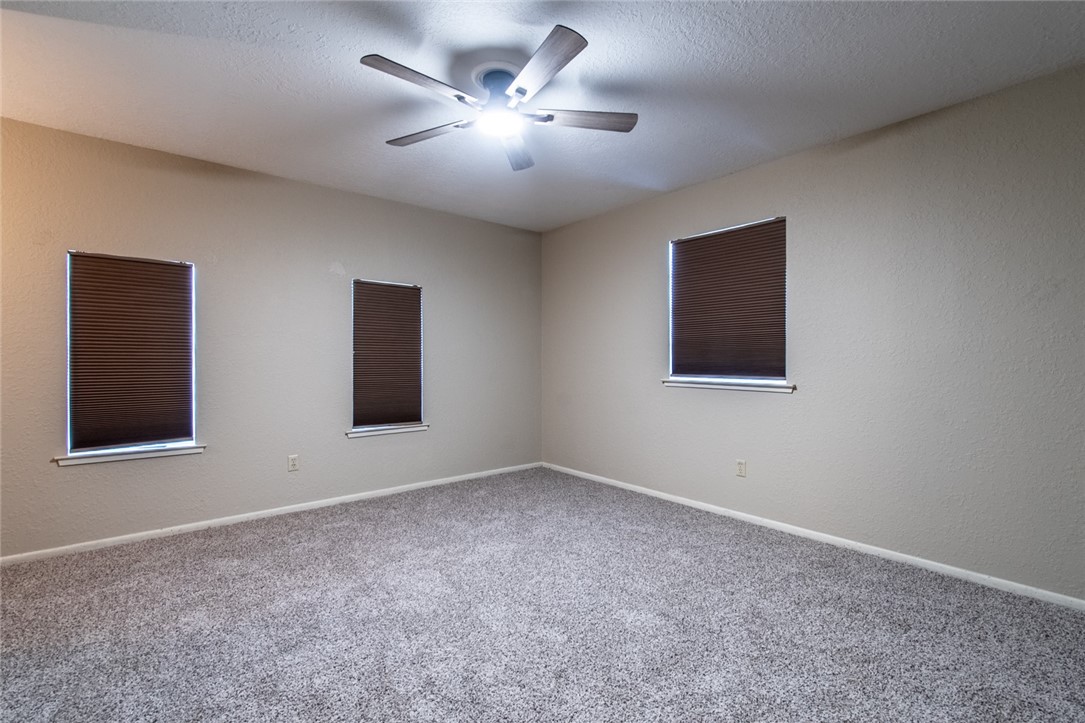 6733 Rhonda Dr Property Photo 25