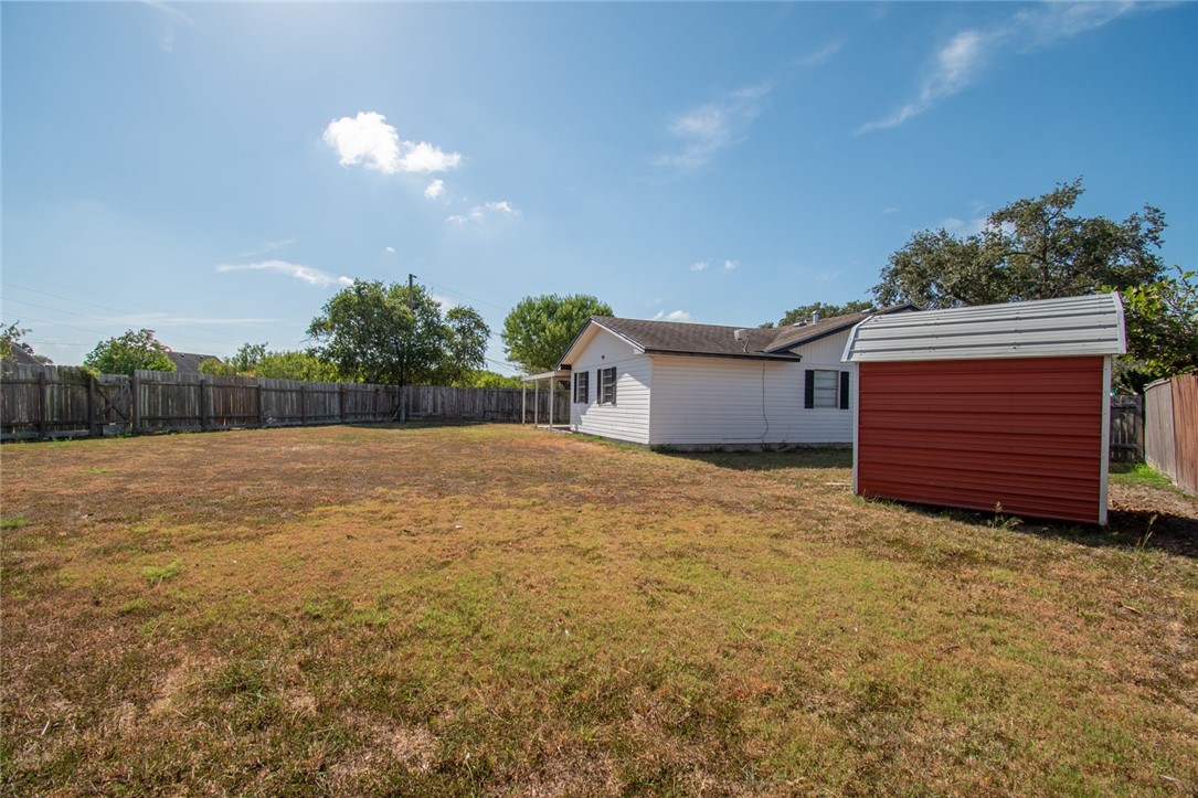 6733 Rhonda Dr Property Photo 35