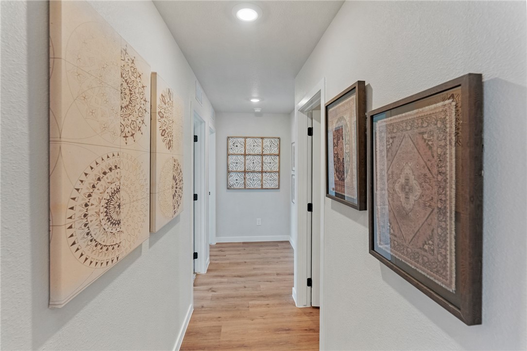 1401 Irigoyen St Property Photo 11