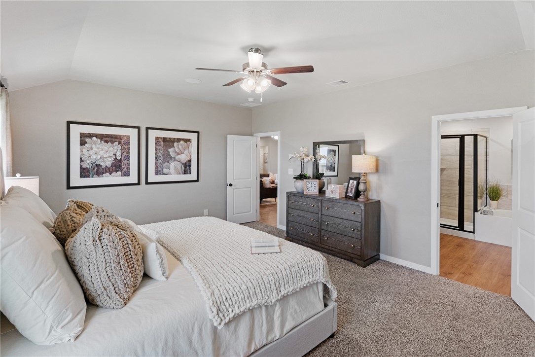 1401 Irigoyen St Property Photo 18