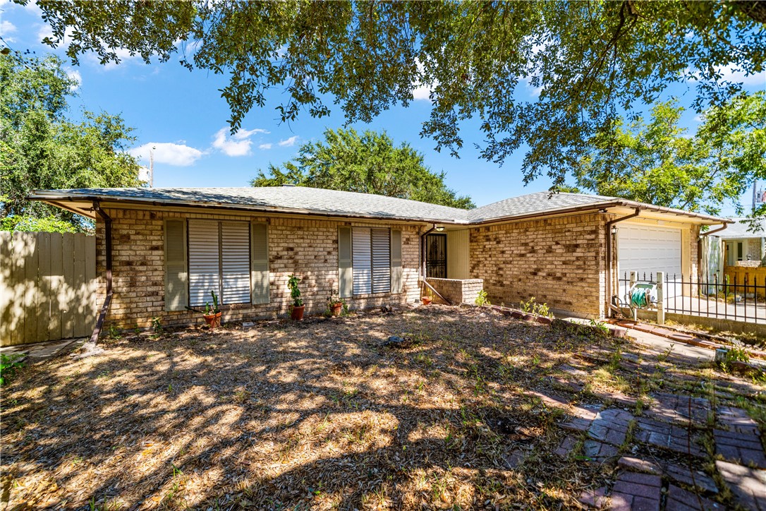 2210 Brighton Dr
