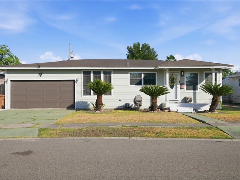 625 Sheridan Dr Property Photo 1