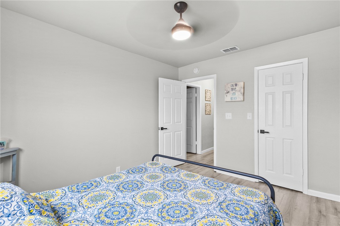 6107 Hidden Cove 4 Property Photo 12