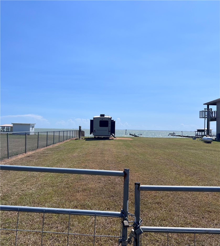 1377 Swans Point Property Photo 2
