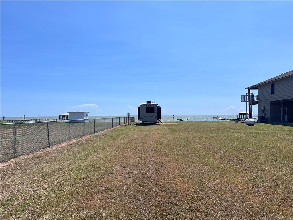 1377 Swans Point Property Photo 3
