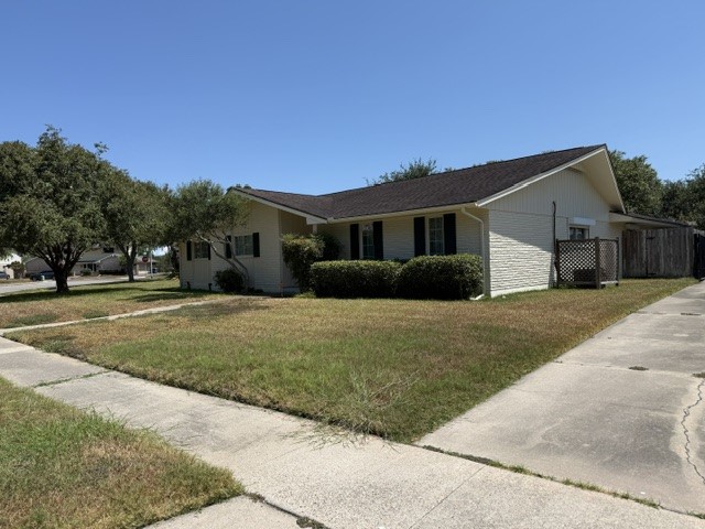 4735 Sea Island Dr Property Photo 2