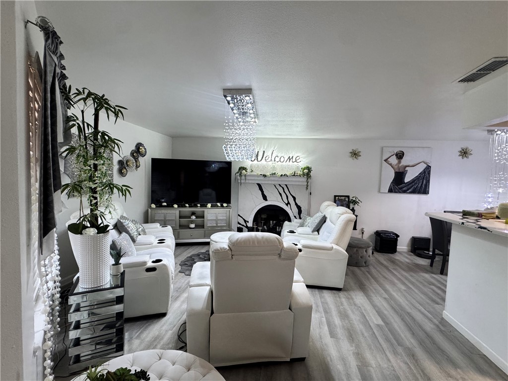7122 Premont Dr 201 B Property Photo 3