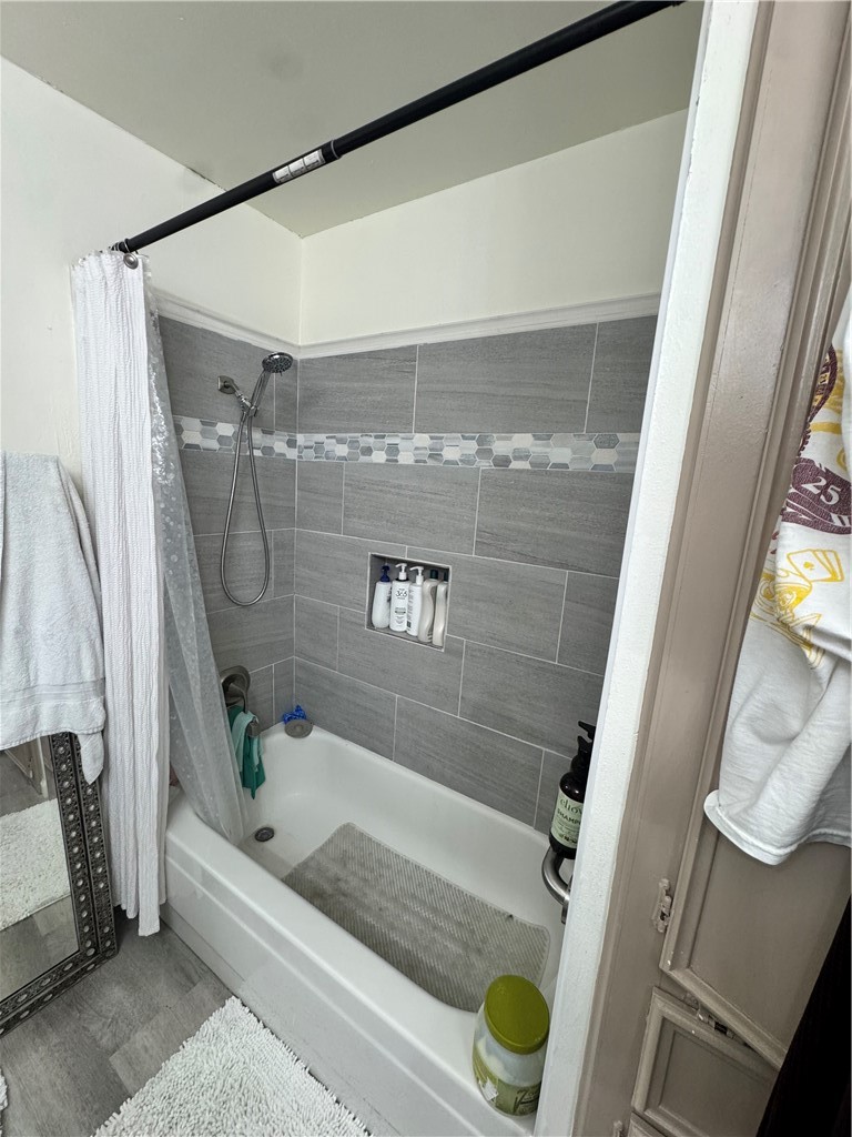 7122 Premont Dr 201 B Property Photo 13