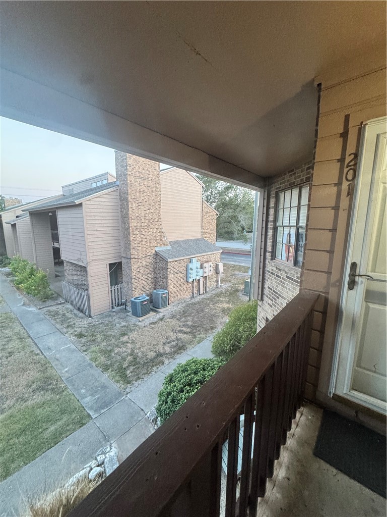 7122 Premont Dr 201 B Property Photo 22