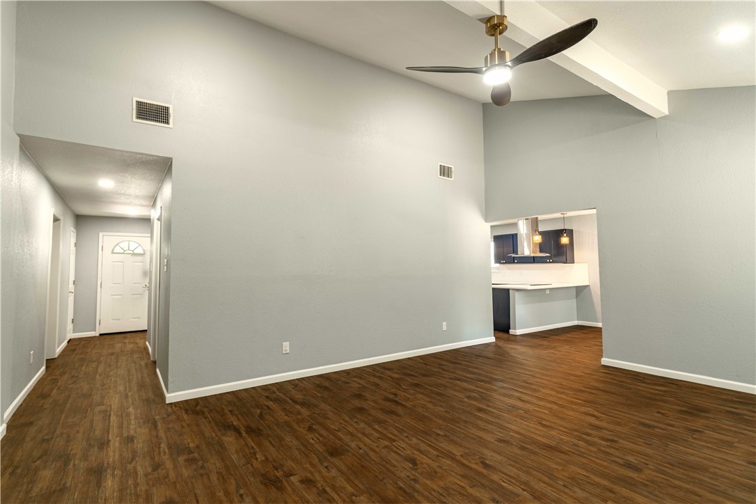 110 Wehring Lane Property Photo 8