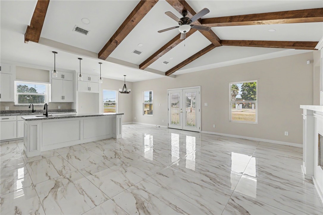 1700 Quail Trai Property Photo 6