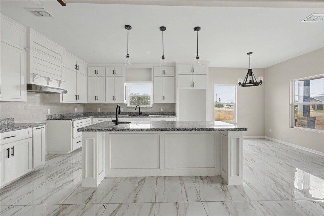 1700 Quail Trai Property Photo 12