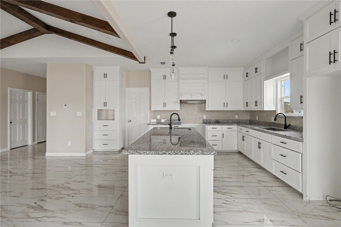 1700 Quail Trai Property Photo 16