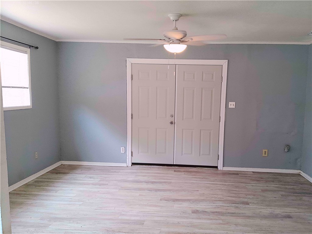1408 Mallard Dr Property Photo 3
