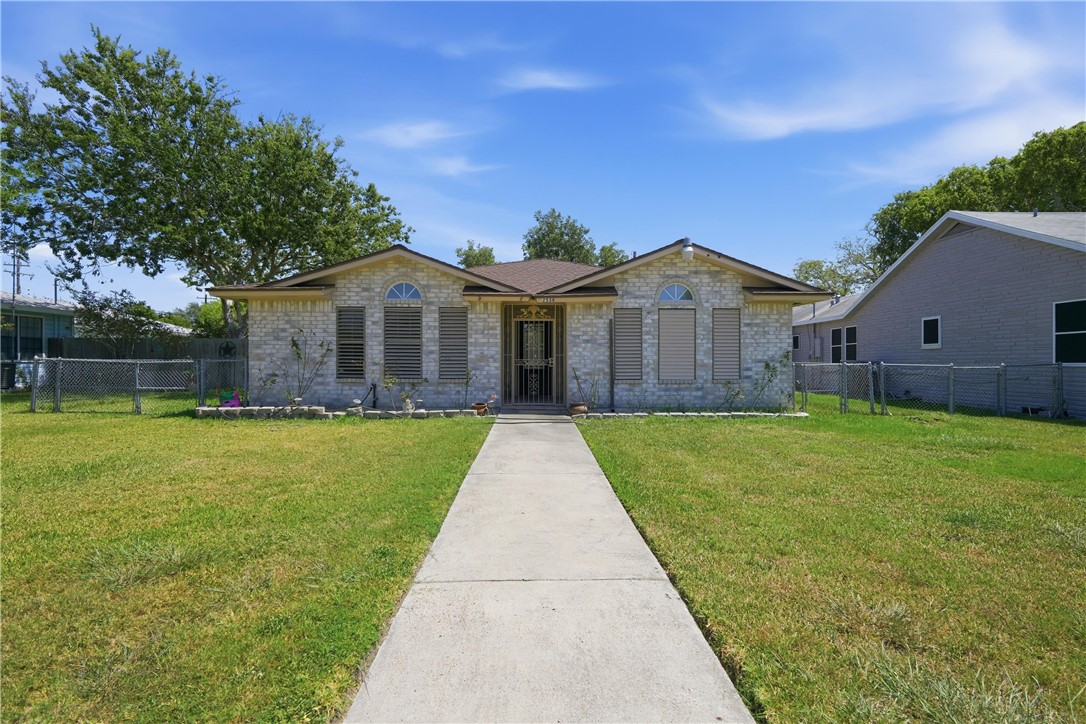 2538 San Angelo Property Photo 2