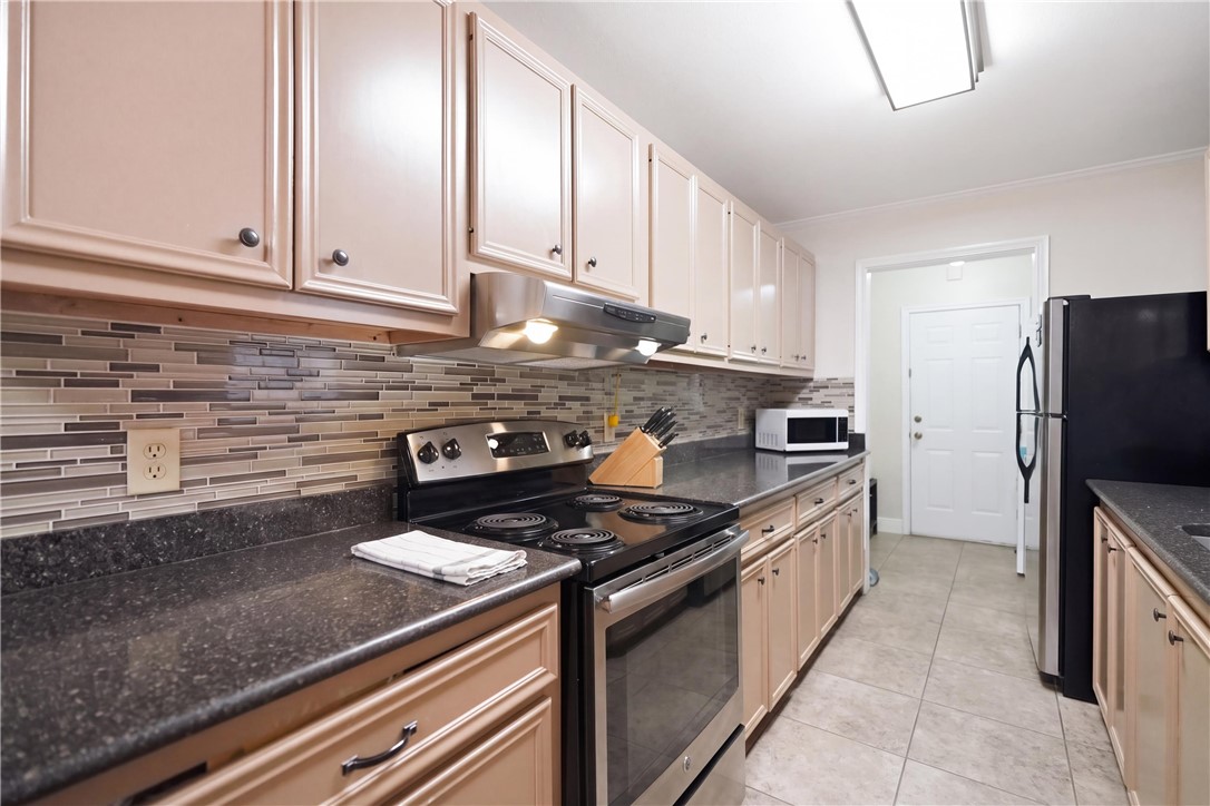 2538 San Angelo Property Photo 9