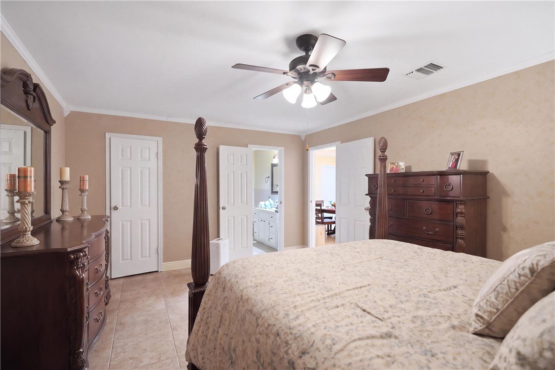 2538 San Angelo Property Photo 13