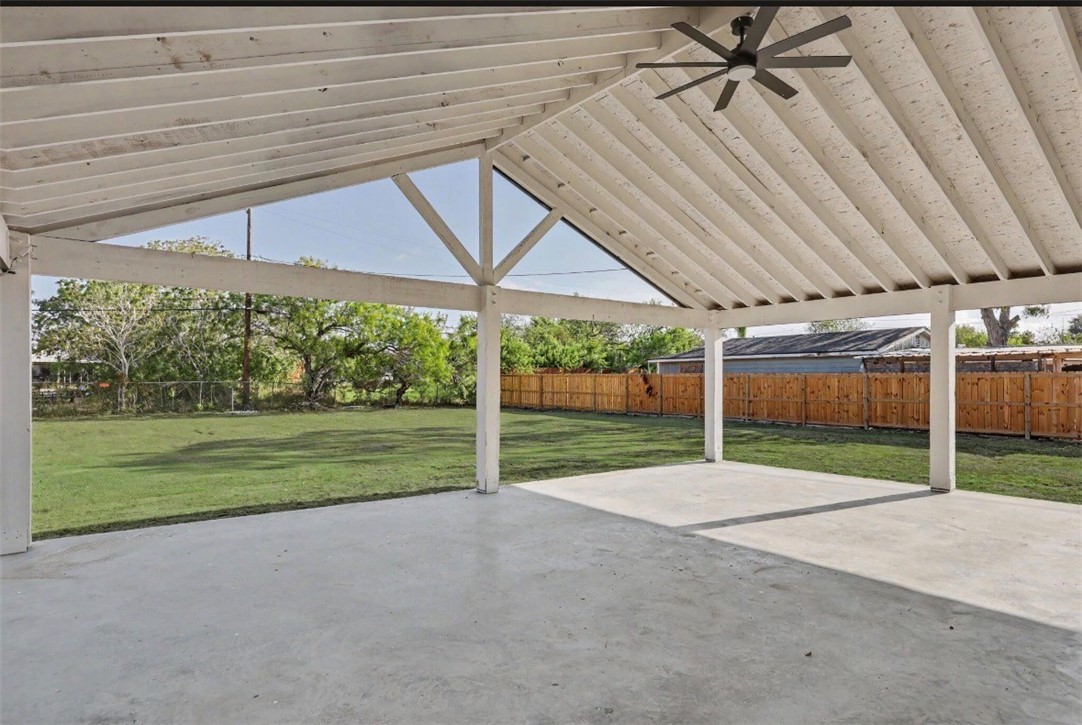 950 Mendoza St Property Photo 30