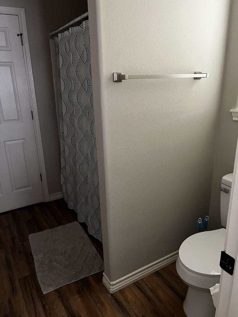 131 S Rife Property Photo 9