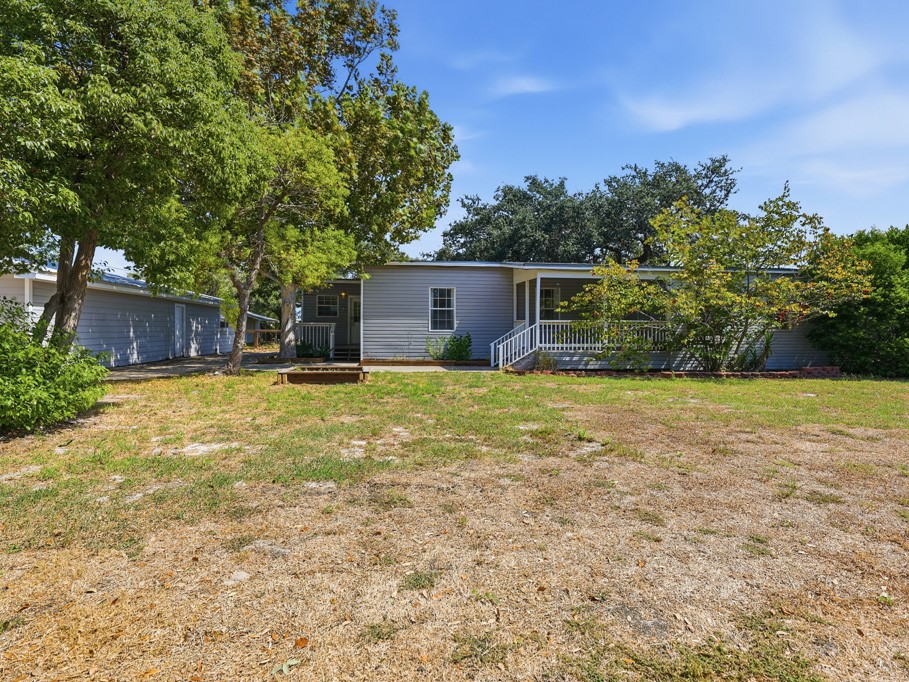 324 E King Property Photo 1