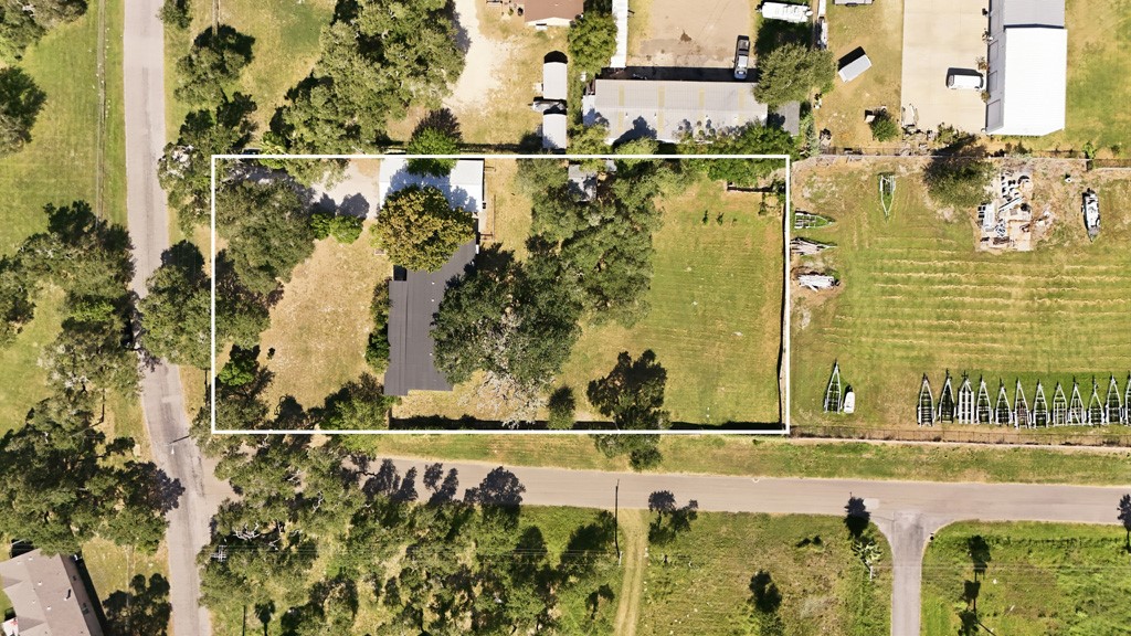 324 E King Property Photo 45