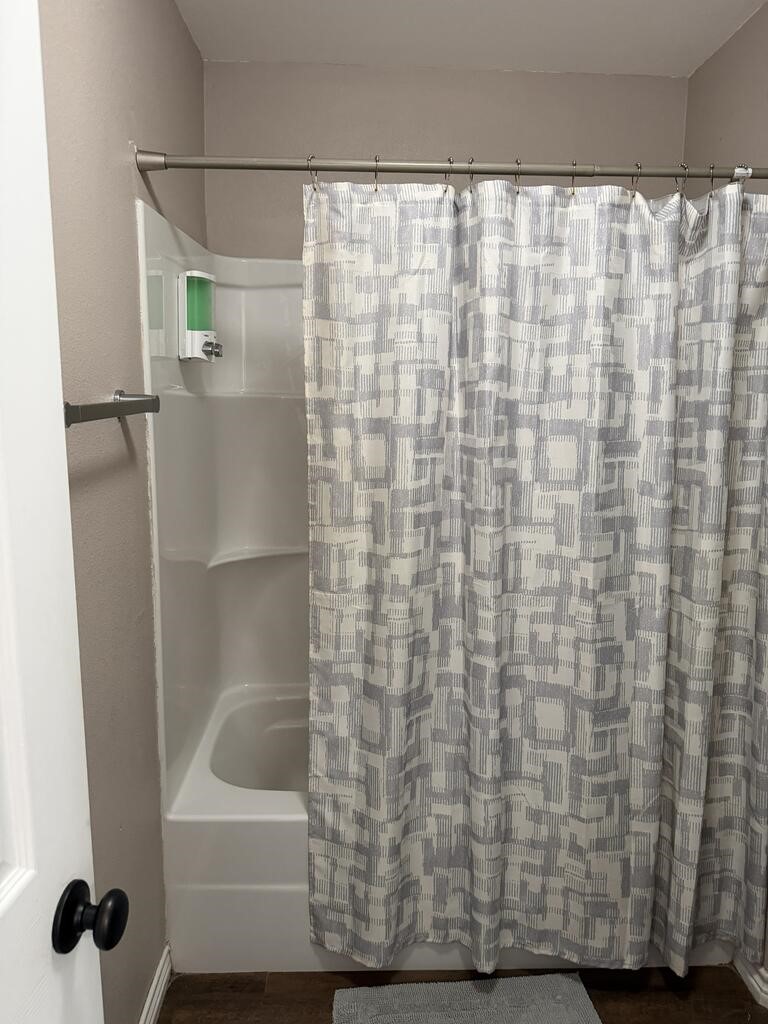 507 S Arch Property Photo 12