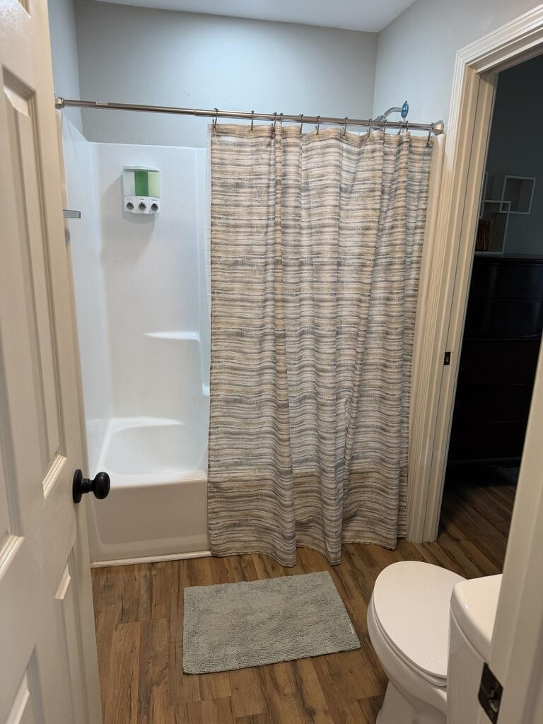 507 S Arch Property Photo 24