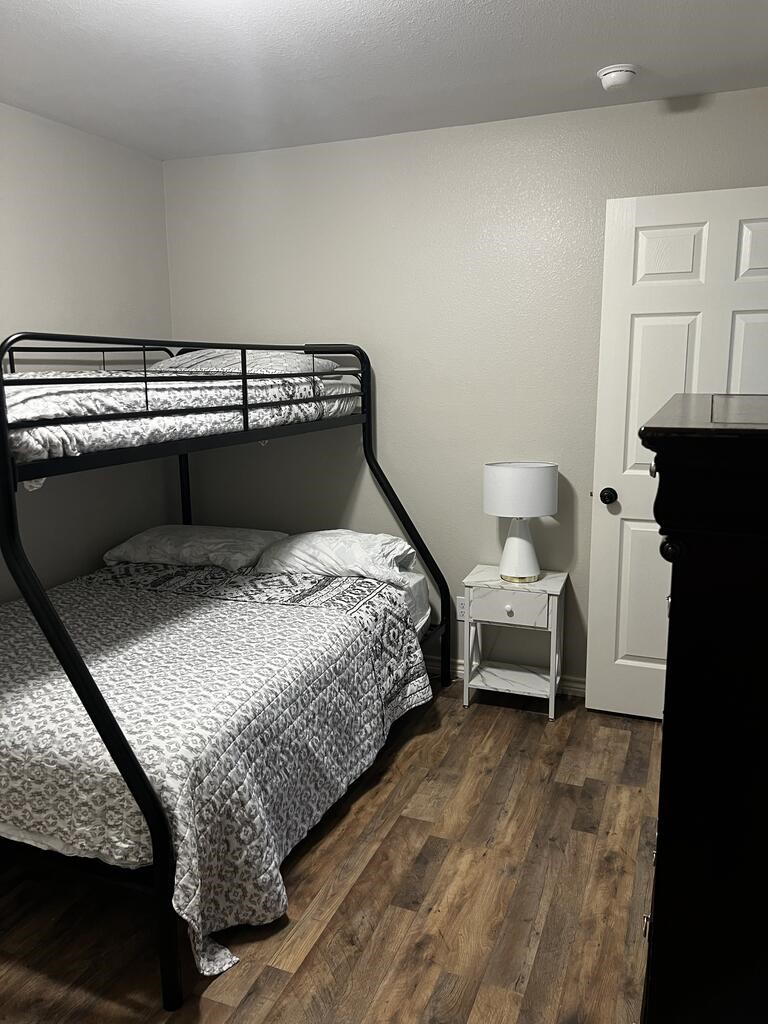507 S Arch Property Photo 35