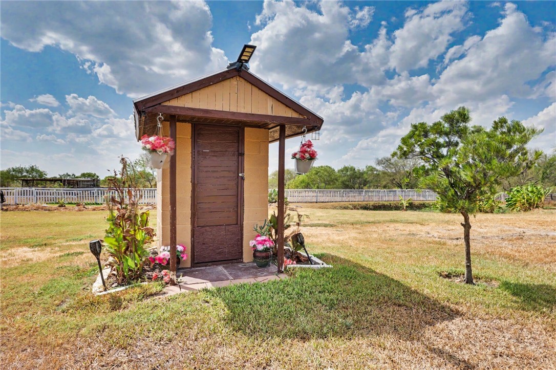 894 County Road 465 Property Photo 45