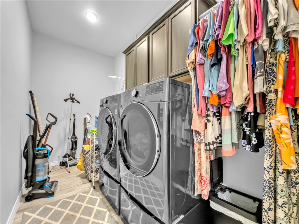 7626 Stampede Dr Property Photo 34