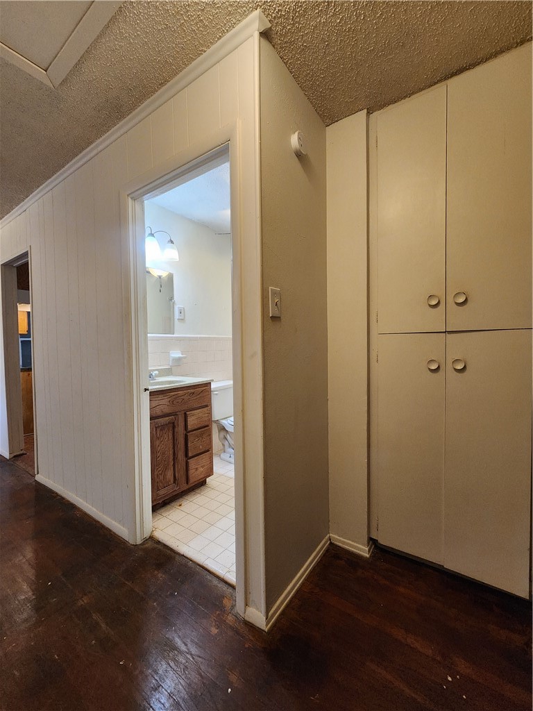 5405 Williams Dr Property Photo 8