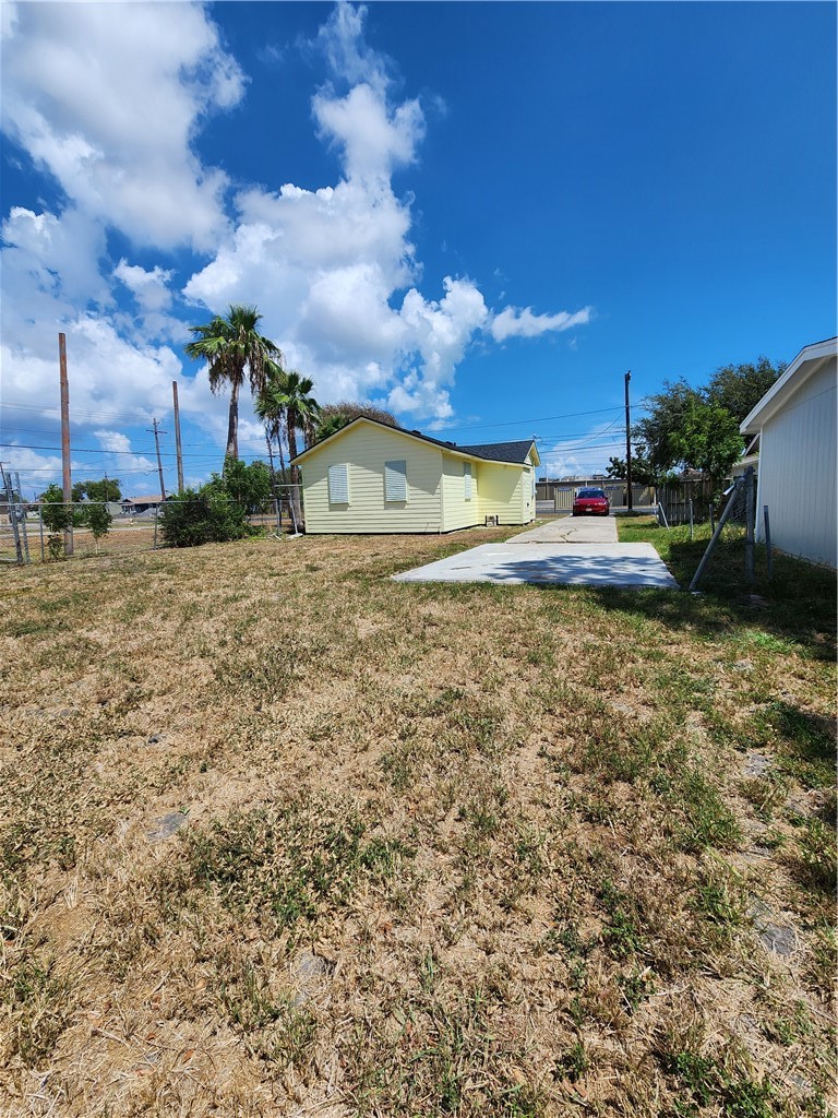 5405 Williams Dr Property Photo 12