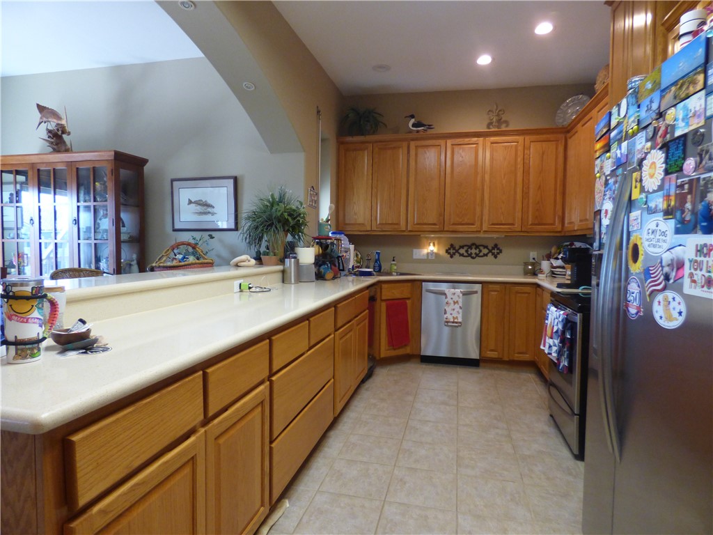 205 Port Saint Claire Property Photo 9