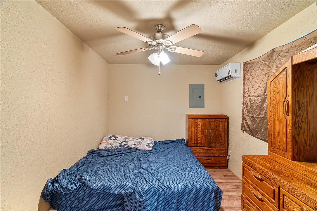 2301 Lone Star Road Property Photo 8