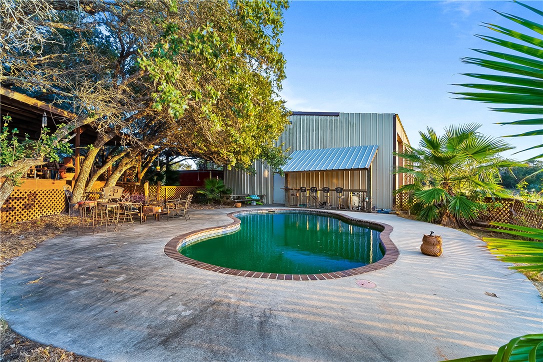 2301 Lone Star Road Property Photo 15