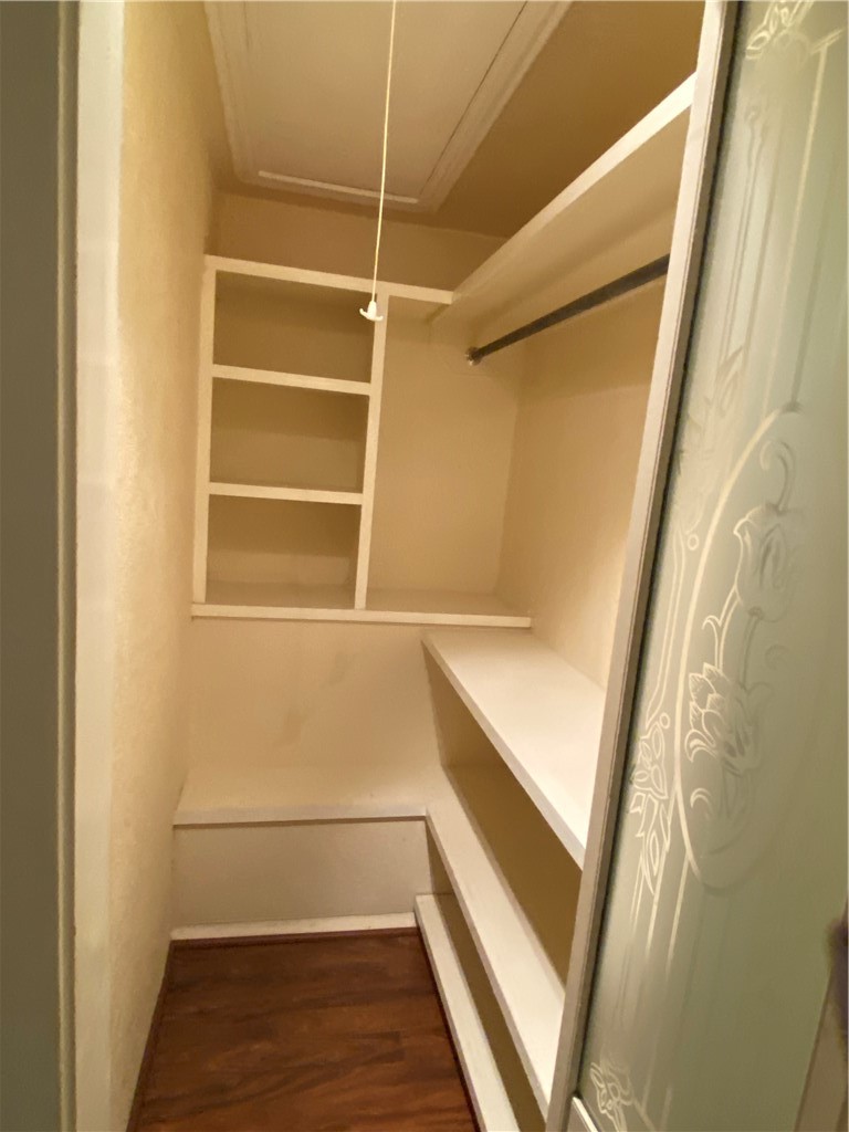 10721 Rockwood St Property Photo 8