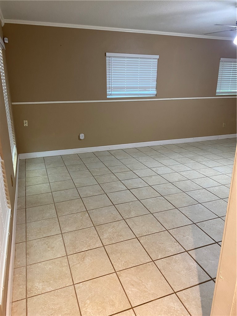 10721 Rockwood St Property Photo 12
