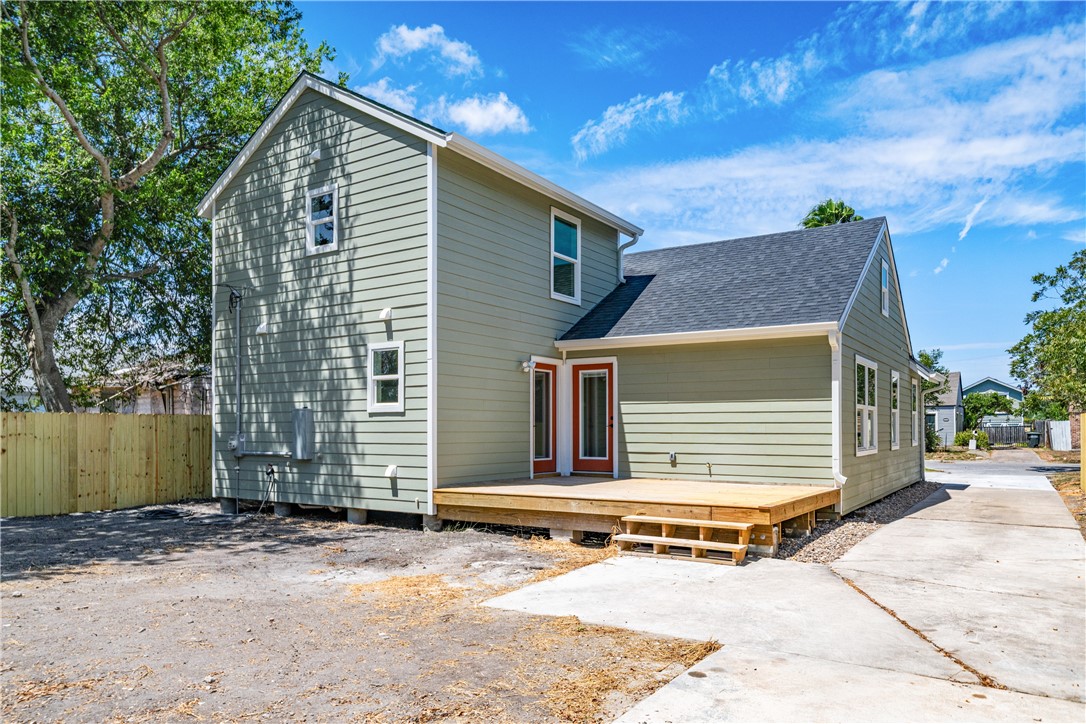 621 Atlantic St Property Photo 33