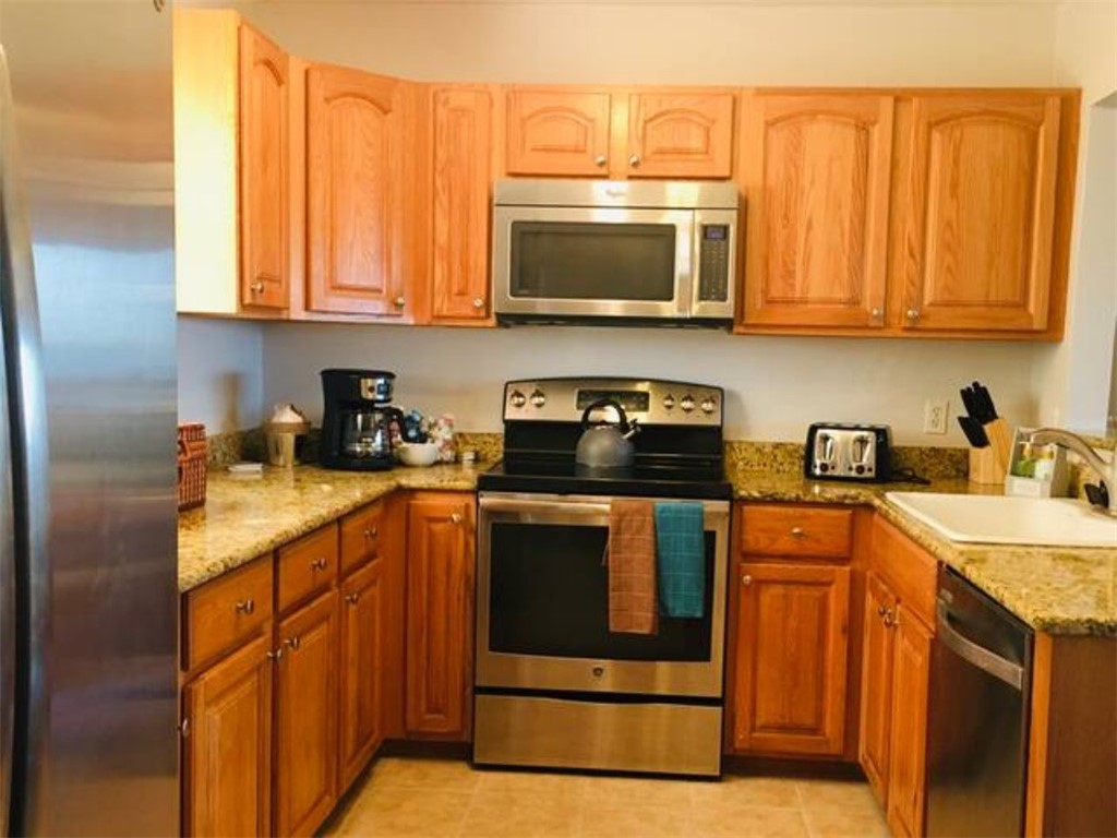 3402 Ocean Dr 37 Property Photo 5