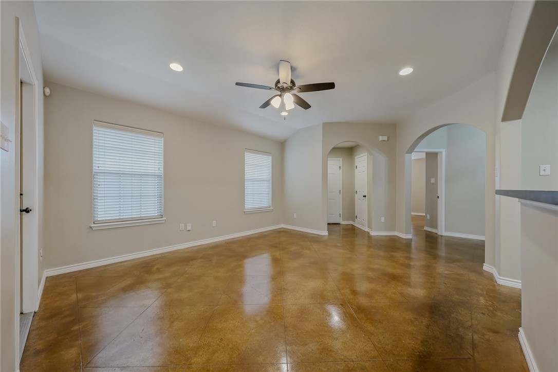 6634 Rhine Dr B Property Photo 5
