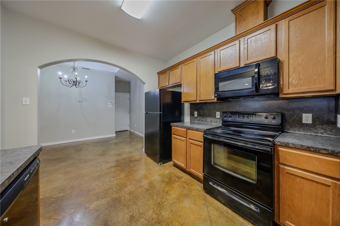 6634 Rhine Dr B Property Photo 12