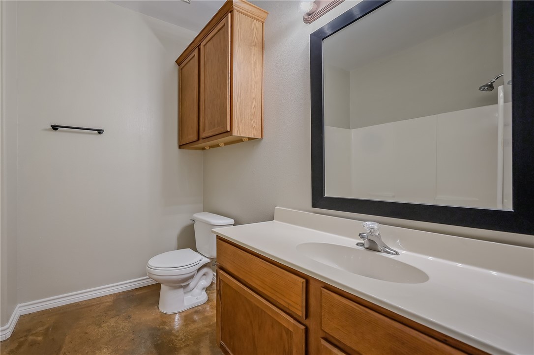 6634 Rhine Dr B Property Photo 24