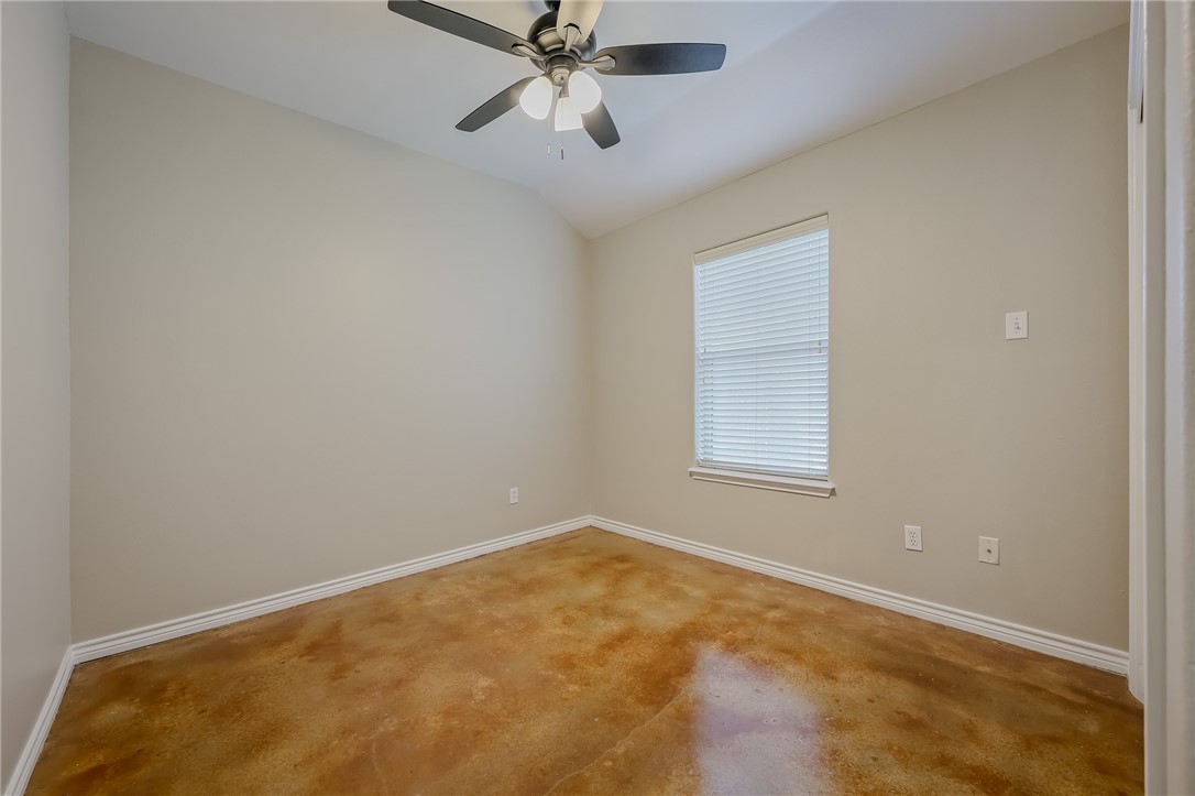 6634 Rhine Dr B Property Photo 26
